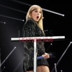 Taylor-Swift-Black-Sequin-Blazer-moviesleatherhub